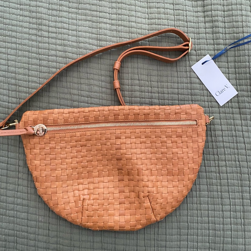 Like New Clare V Grande Fanny in Woven Natural